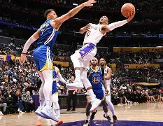 开云(中国)-这也行？大坂直美在湖人比赛中问鼎冠军拜仁慕尼黑远射贴柱备战欧冠，纽卡斯尔赛前强势反弹的简单介绍